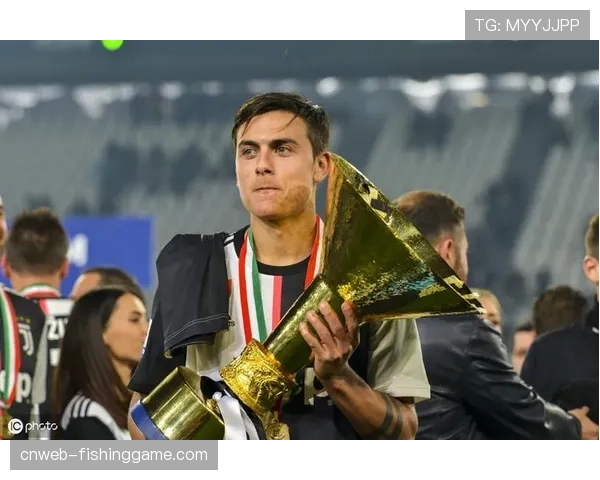 历史回顾:十年前的今天,尤文图斯提前三轮锁定2015-16赛季意甲冠军